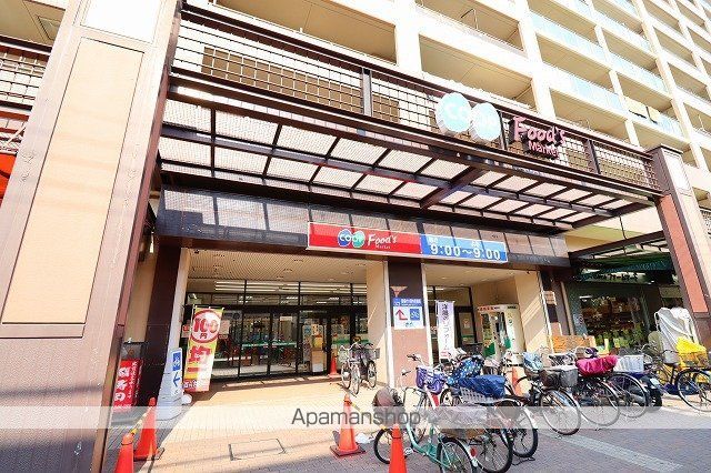 スーパー　コープこうべ　尼崎近松店（スーパー）まで325m