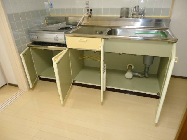 その他部屋・スペース　キッチン下部収納