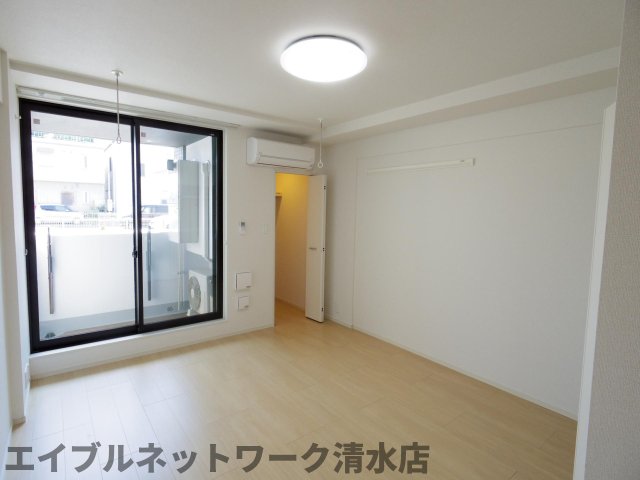 居室・リビング　使いやすい居間です