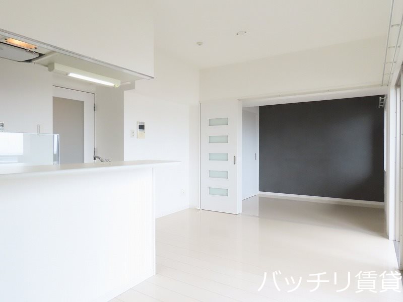 居室・リビング　※別号室写真の為、現状を優先いたします。