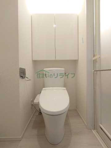 トイレ　別部屋引用