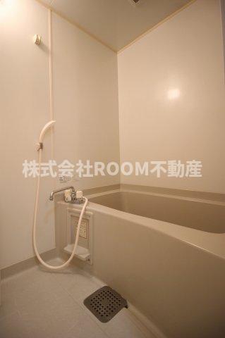 バス・シャワールーム　お風呂で日々の疲れを落としましょう