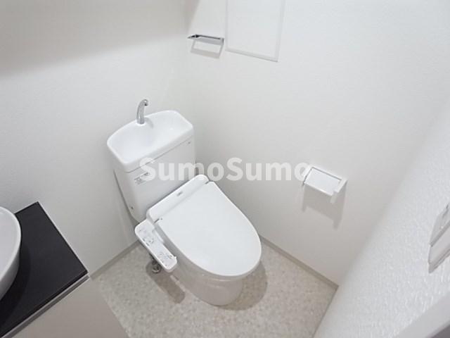 トイレ　落ち着いたトイレです
