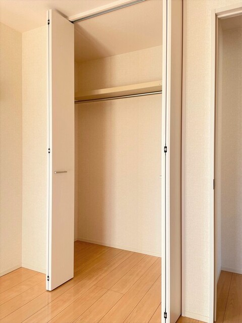 収納　洋室クローゼット