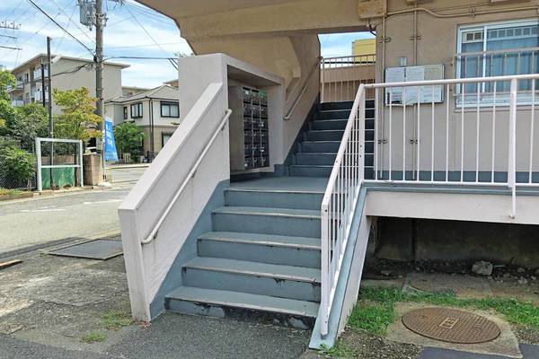 ビレッジハウス春木1号棟の外観写真