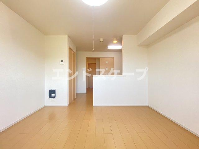 上毛電鉄 三俣駅 徒歩18分 2階建 築14年の居間写真