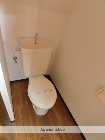 スクエアパークアパートメントIのトイレ写真