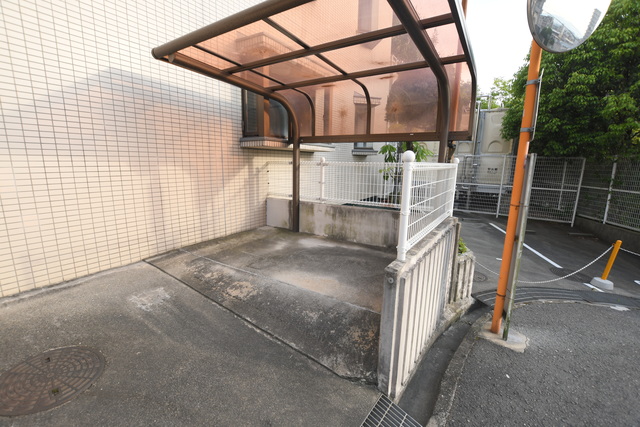 枚方パークハウスの外観写真