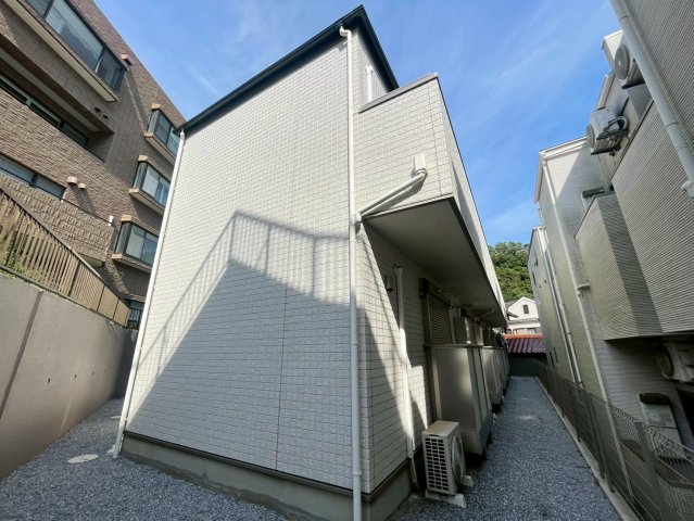 ＪＲ総武線 稲毛駅 徒歩12分 2階建 築5年の外観写真
