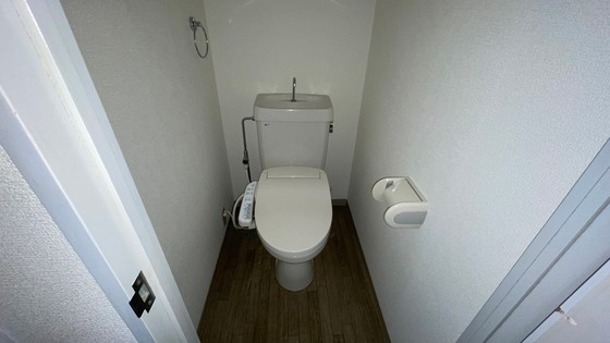 トイレ　※別部屋の写真です
