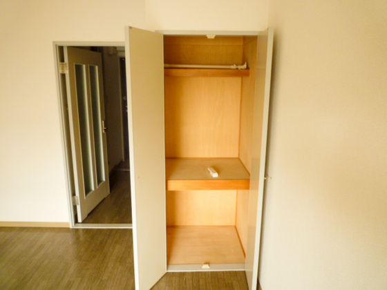 収納　※別部屋の写真です