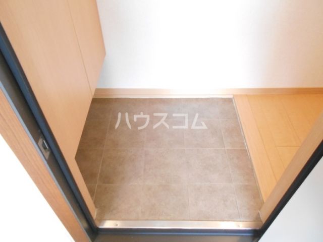 スターブル幸加 Aの玄関写真