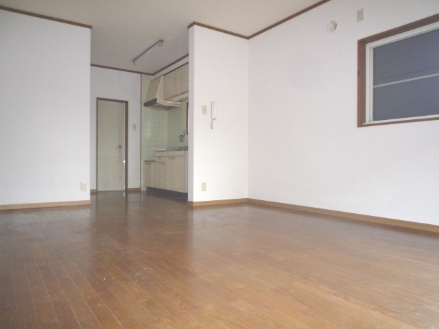 藤澤借家の居間写真