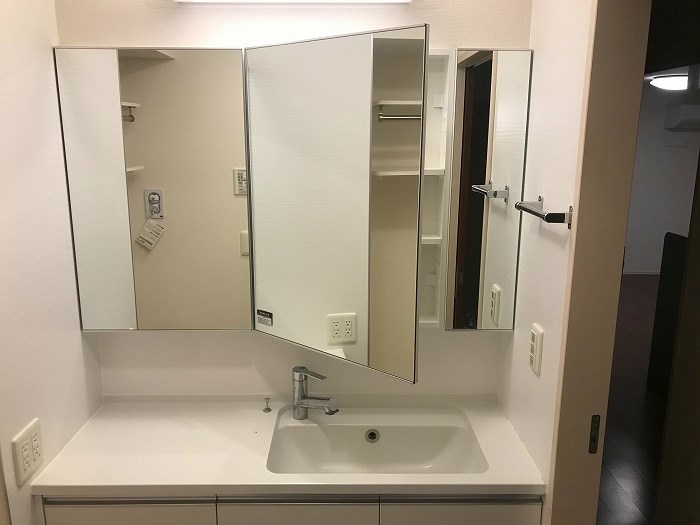 洗面設備　同建物参考写真