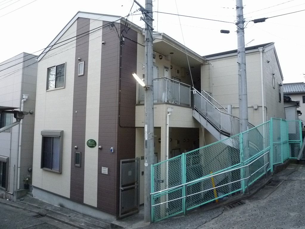 アザレ読売ランドB棟