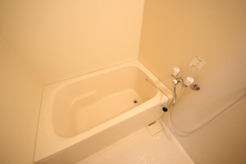バス・シャワールーム　日々の暮らしに欠かせないお風呂です