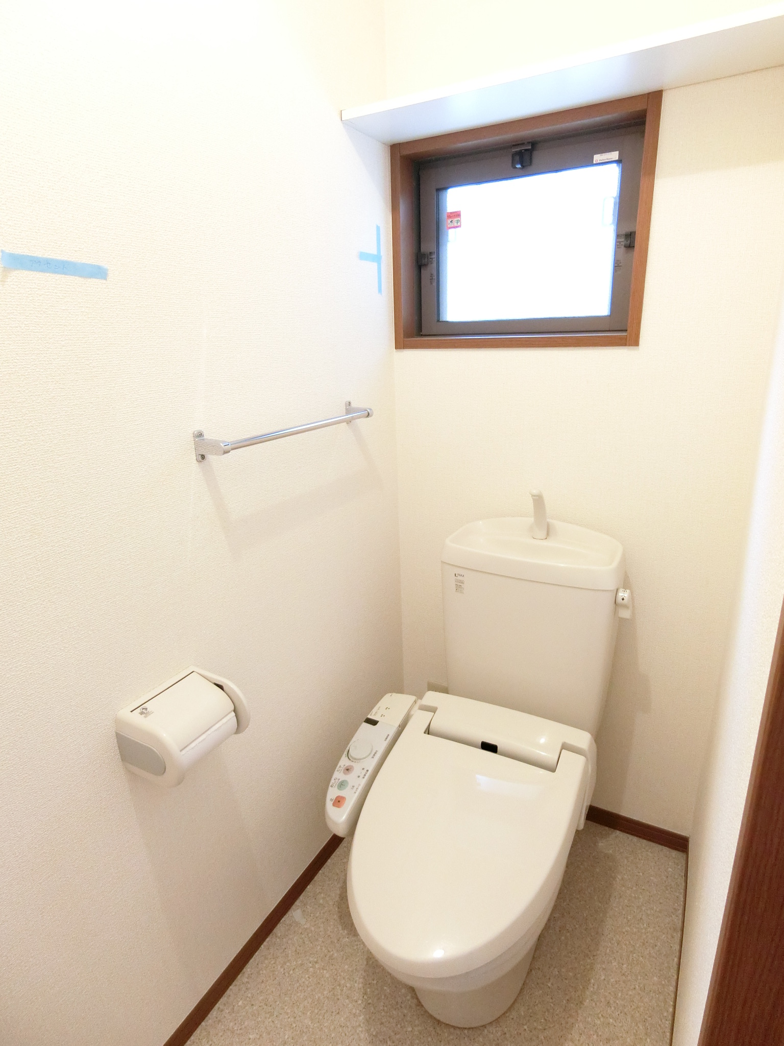 トイレ　※同物件、別部屋になります。