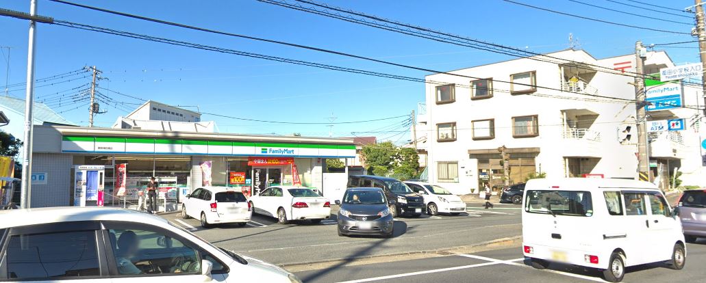 コンビニ　ファミリーマート都筑梅田橋店（コンビニ）まで705m