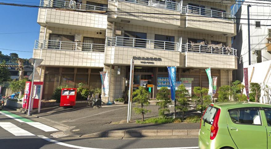 郵便局　横浜池辺郵便局（郵便局）まで726m
