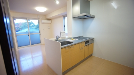 キッチン　LDK、IHクッキングヒーター