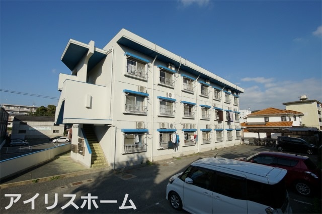 下関市生野町のマンションの建物外観
