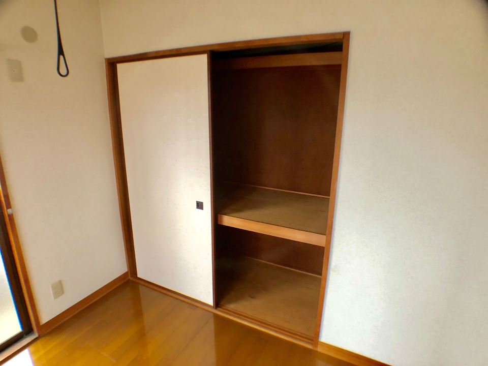 収納　上下２段収納です