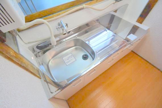 キッチン　あなたの好みに合わせたコンロを置いてくださいね。