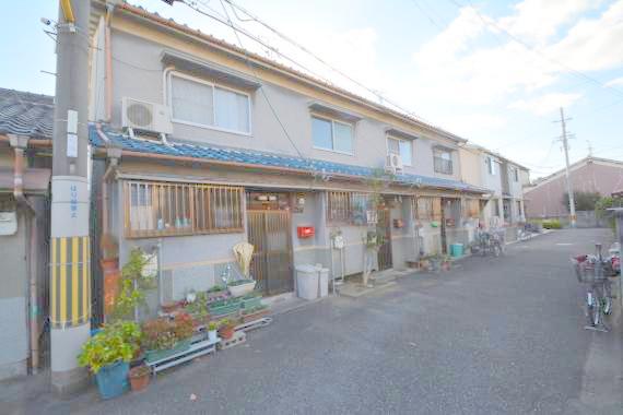 建物外観　賃貸では珍しい一戸建てのお家です。