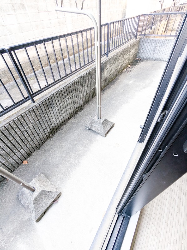 バルコニー　図面と現状に相違がある場合には現状を優先