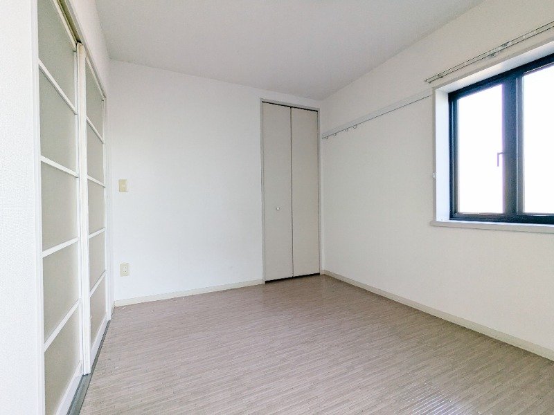 居室・リビング　図面と現状に相違がある場合には現状を優先