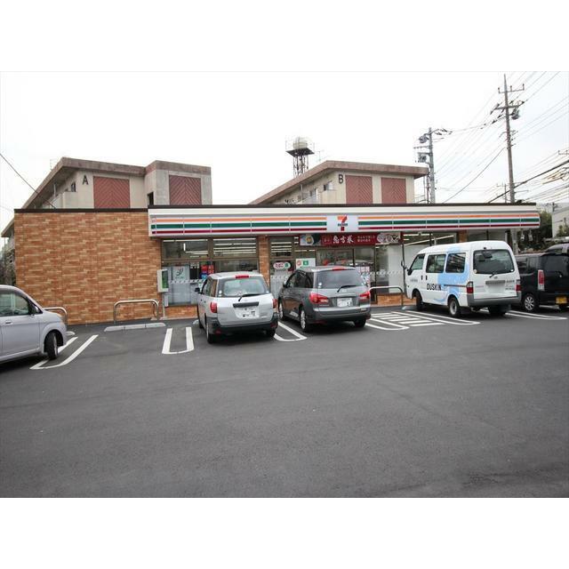 コンビニ　セブンイレブン厚木飯山黄金原店（コンビニ）まで60m