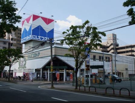 【福岡市西区姪の浜のマンションのスーパー】