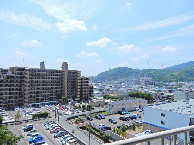 【三島郡島本町水無瀬のマンションの眺望】