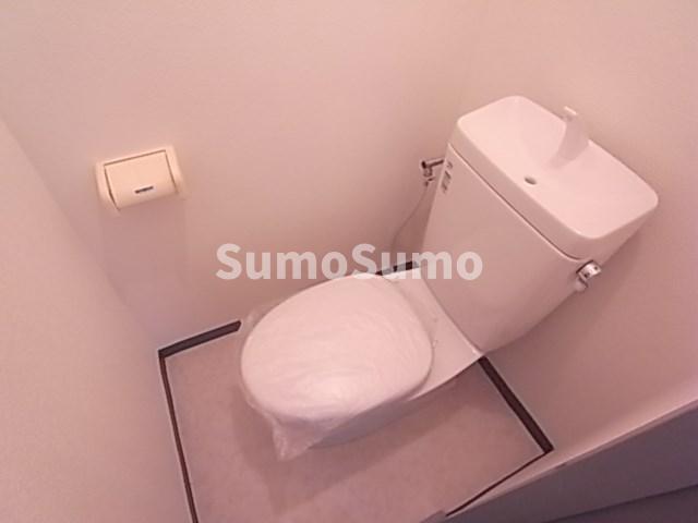トイレ　シンプルで使いやすいトイレです
