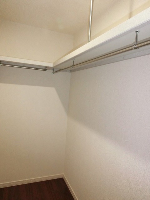 収納　ウォークインクローゼット♪