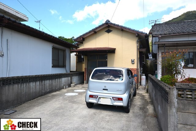 香春貸家の建物外観