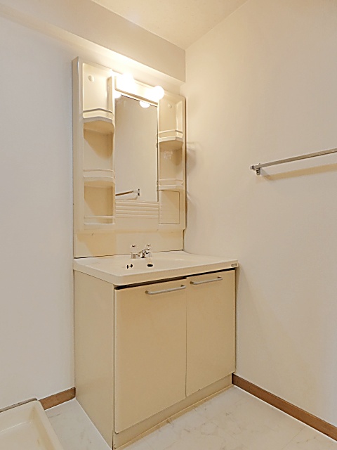 洗面設備　同間取り別部屋の画像です