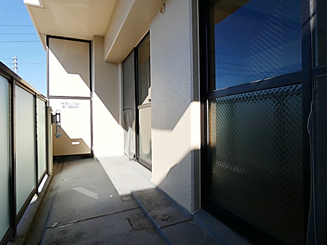 バルコニー　同間取り別部屋の画像です