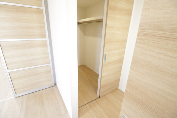 収納　ウォークインクローゼット