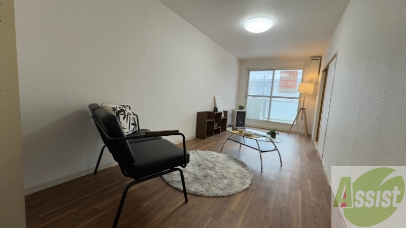 居室・リビング　広くてキレイなお部屋が広がっていて、充実した生活が送れそう。