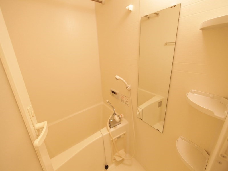 バス・シャワールーム　バスルーム　浴室暖房乾燥機付き