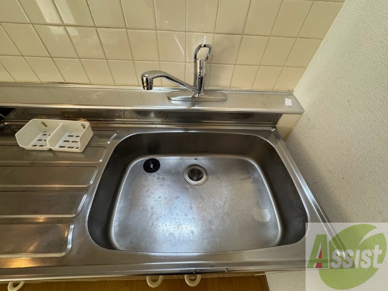 洗面設備　こちらに洗面台があります。朝の洗顔はこちらで。