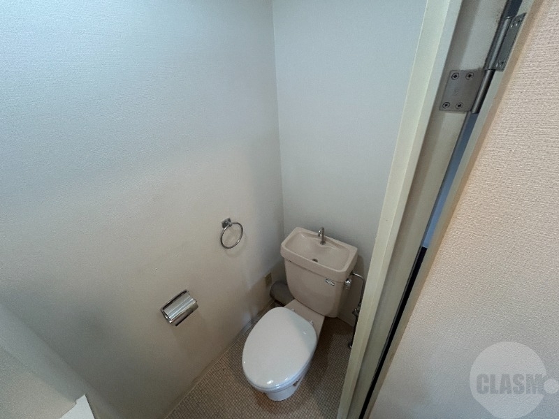 トイレ　シャワー付きトイレ