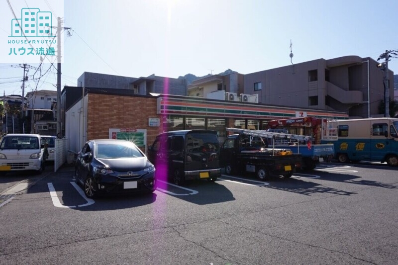 コンビニ　セブンイレブン長崎花園町店（コンビニ）まで348m
