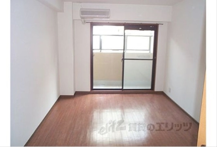 居室・リビング　洋室