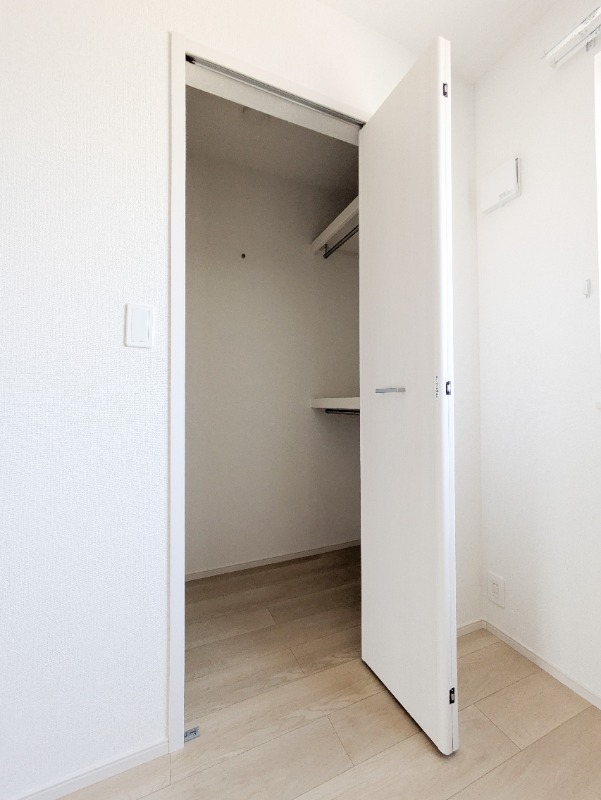 収納　図面と現状に相違がある場合には現状を優先