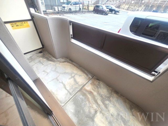 バルコニー　イメージ（同建物内別部屋の写真です）