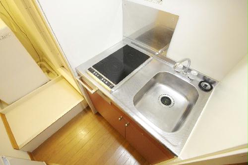 キッチン　２口コンロのラジエントヒーターはお手入れ簡単♪