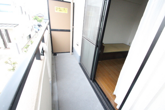 バルコニー　写真は別の号室のものです。