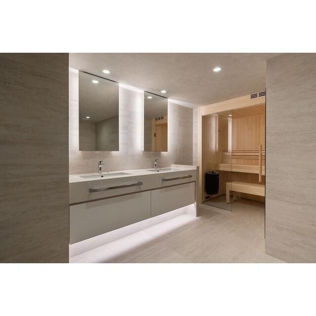 洗面設備　コンパクトで使いやすい洗面所